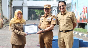 Pemkot Cimahi Serahkan SK Pengangkatan 115 PPPK Paruh Waktu Tahun 2024, Wujudkan Penataan ASN Profesional dan Berintegritas