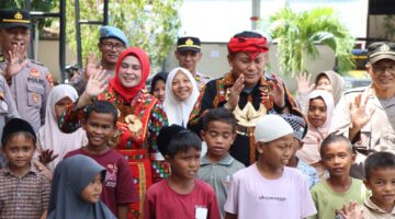 Senyum Anak Yatim Menghiasi Jumat Berkah, Kapolres Aceh Tenggara Salurkan Bantuan Penuh Kasih
